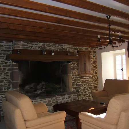 Oda ve Kahvaltı La Robiniere