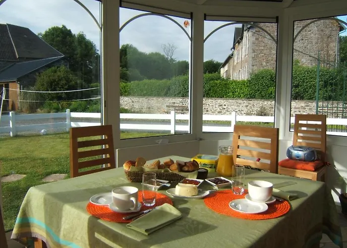 La Robinière Couette-café Cerisy-la-Salle